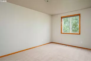10905 SE Henderson St, Portland, OR 97266 - Photo 27