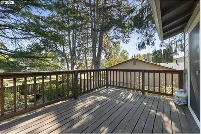 1009 SE Sweetbriar Ln, Troutdale, OR 97060 - Photo 29