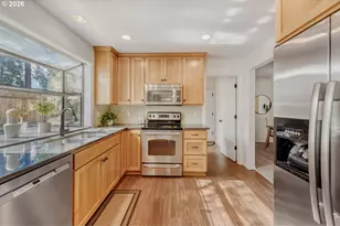 14770 SW Forest Dr, Beaverton, OR 97007 - Photo 11