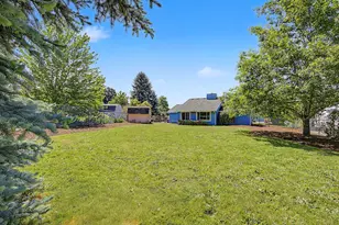 22713 SE Naomi Dr, Damascus, OR 97089 - Photo 39