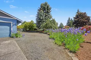 22713 SE Naomi Dr, Damascus, OR 97089 - Photo 35
