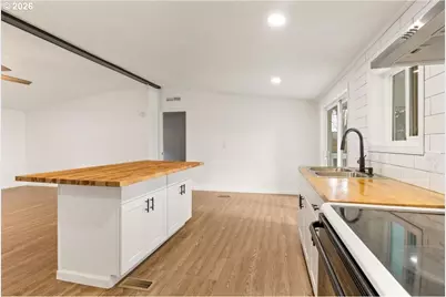 5050 Columbus St #70, Albany, OR 97322 - Photo 11