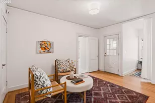 2015 SE Pine St, Portland, OR 97214 - Photo 23