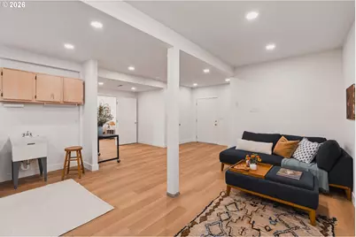 2015 SE Pine St, Portland, OR 97214 - Photo 35