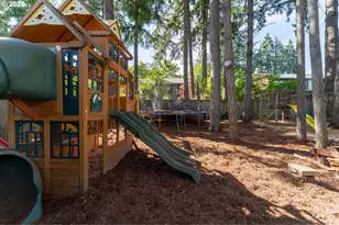 9480 SW Stallion Ct, Beaverton, OR 97008 - Photo 13