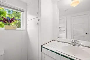 7738 SW 31st Ave, Portland, OR 97219 - Photo 23