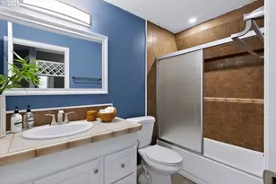 20447 Noble Ln, West Linn, OR 97068 - Photo 25