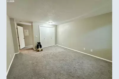 7612 SW Cresmoor Dr, Beaverton, OR 97008 - Photo 13