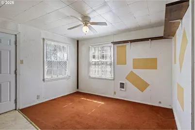 215 E 2nd Ave, Riddle, OR 97469 - Photo 37