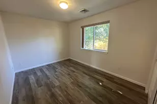 364 NW Teal St, Winston, OR 97496 - Photo 17