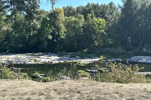 364 NW Teal St, Winston, OR 97496 - Photo 23