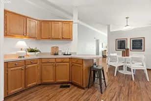 51374 SE Hoodview Dr, Scappoose, OR 97056 - Photo 13