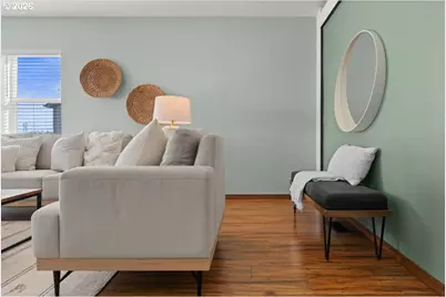 51374 SE Hoodview Dr, Scappoose, OR 97056 - Photo 5