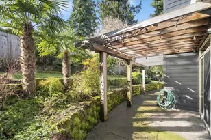 3924 SW Pasadena St, Portland, OR 97219 - Photo 41