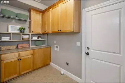 3924 SW Pasadena St, Portland, OR 97219 - Photo 37