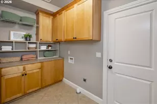 3924 SW Pasadena St, Portland, OR 97219 - Photo 37