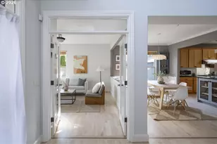 3924 SW Pasadena St, Portland, OR 97219 - Photo 3