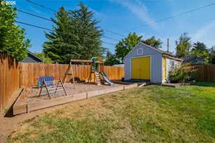 2370 Cottage St, Salem, OR 97302 - Photo 39
