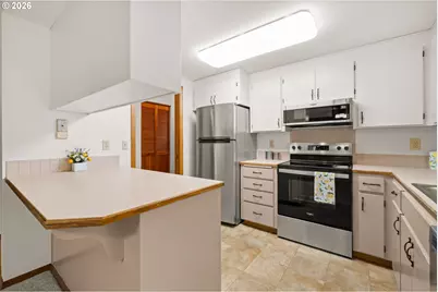 15025 NE Sacramento St #53, Portland, OR 97230 - Photo 7