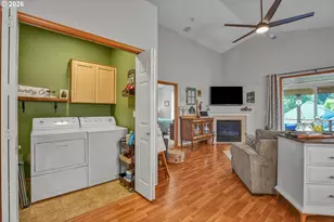 38766 Barlow Pkwy, Sandy, OR 97055 - Photo 25