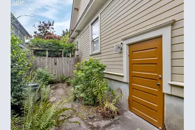 1808 NE Wasco St, Portland, OR 97232 - Photo 41