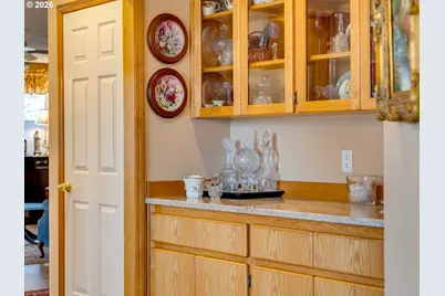 10916 NE 196th St, Battle Ground, WA 98604 - Photo 5