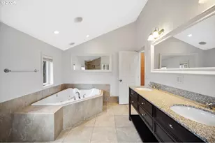 7080 SW Taylors Ferry Rd, Portland, OR 97223 - Photo 19