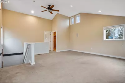 7080 SW Taylors Ferry Rd, Portland, OR 97223 - Photo 15