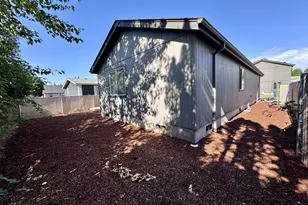 374 Nursery Ct, Eugene, OR 97402 - Photo 31