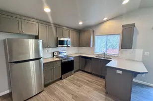 374 Nursery Ct, Eugene, OR 97402 - Photo 7