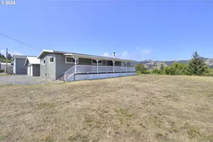95171 Vista Loop, Gold Beach, OR 97444 - Photo 1