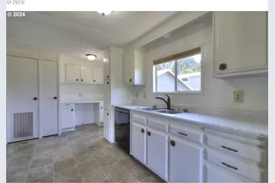 95171 Vista Loop, Gold Beach, OR 97444 - Photo 9