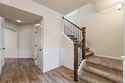 17468 SW Roger Ln, Beaverton, OR 97078 - Photo 7