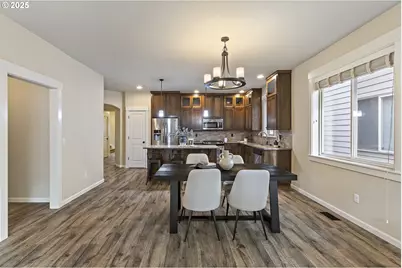 17468 SW Roger Ln, Beaverton, OR 97078 - Photo 11