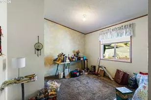 118 NW Cordelia Ct, Roseburg, OR 97471 - Photo 35