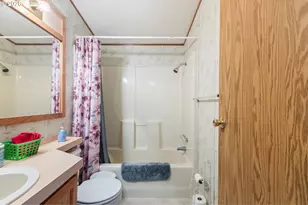 118 NW Cordelia Ct, Roseburg, OR 97471 - Photo 33