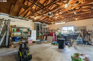 118 NW Cordelia Ct, Roseburg, OR 97471 - Photo 41