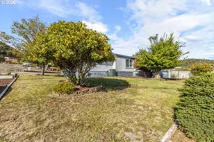 118 NW Cordelia Ct, Roseburg, OR 97471 - Photo 5