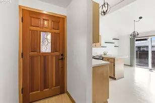 2423 Benson Ln, Eugene, OR 97408 - Photo 19