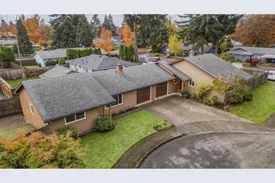 2423 Benson Ln, Eugene, OR 97408 - Photo 1