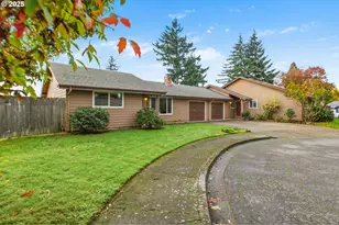 2423 Benson Ln, Eugene, OR 97408 - Photo 3