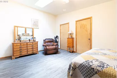 2 S College St, Joseph, OR 97846 - Photo 13