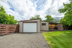2 S College St, Joseph, OR 97846 - Photo 27
