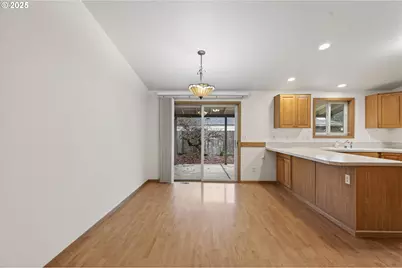 703 NW 17th St, Battle Ground, WA 98604 - Photo 9