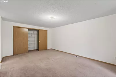 703 NW 17th St, Battle Ground, WA 98604 - Photo 25