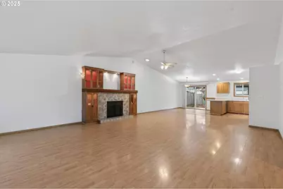 703 NW 17th St, Battle Ground, WA 98604 - Photo 5