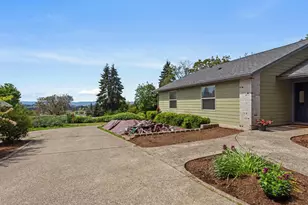 1200 NE 68th St, Vancouver, WA 98665 - Photo 3