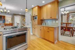8056 SE 141st Ave, Portland, OR 97236 - Photo 11