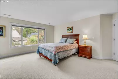 8056 SE 141st Ave, Portland, OR 97236 - Photo 19