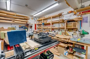 8056 SE 141st Ave, Portland, OR 97236 - Photo 47